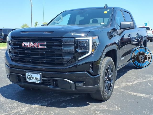 Used 2025 Onyx Black GMC Elevation image 1