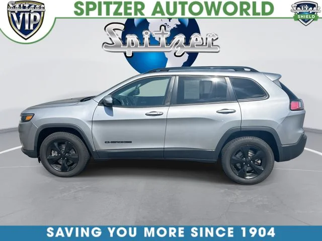Used 2020 Silver Jeep Latitude Plus image 6