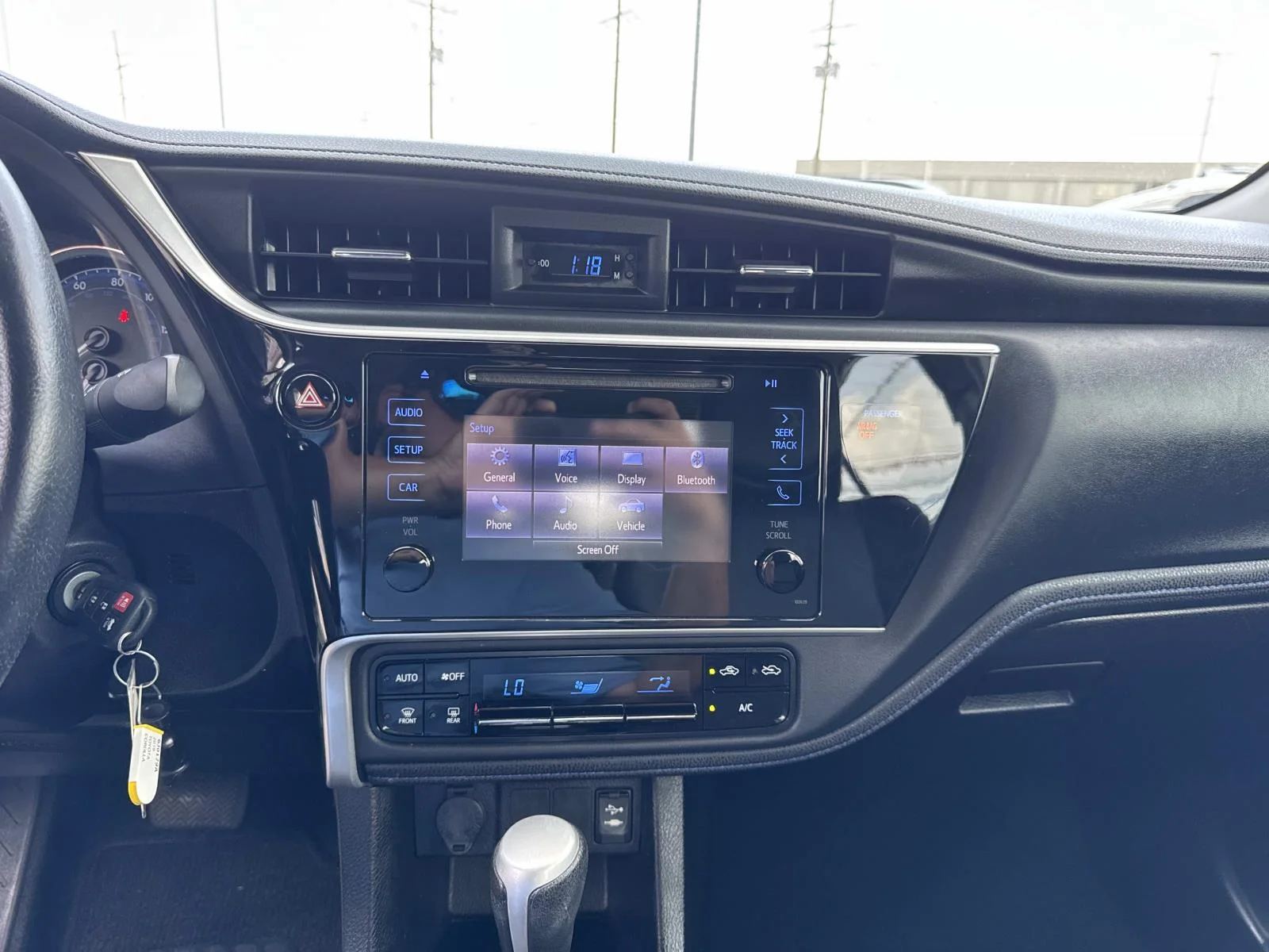 Used 2019 Super White Toyota LE image 24