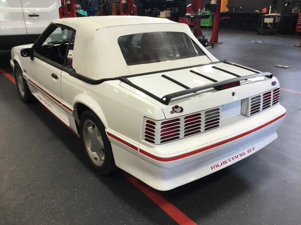 Used 1989 White Ford GT image 4