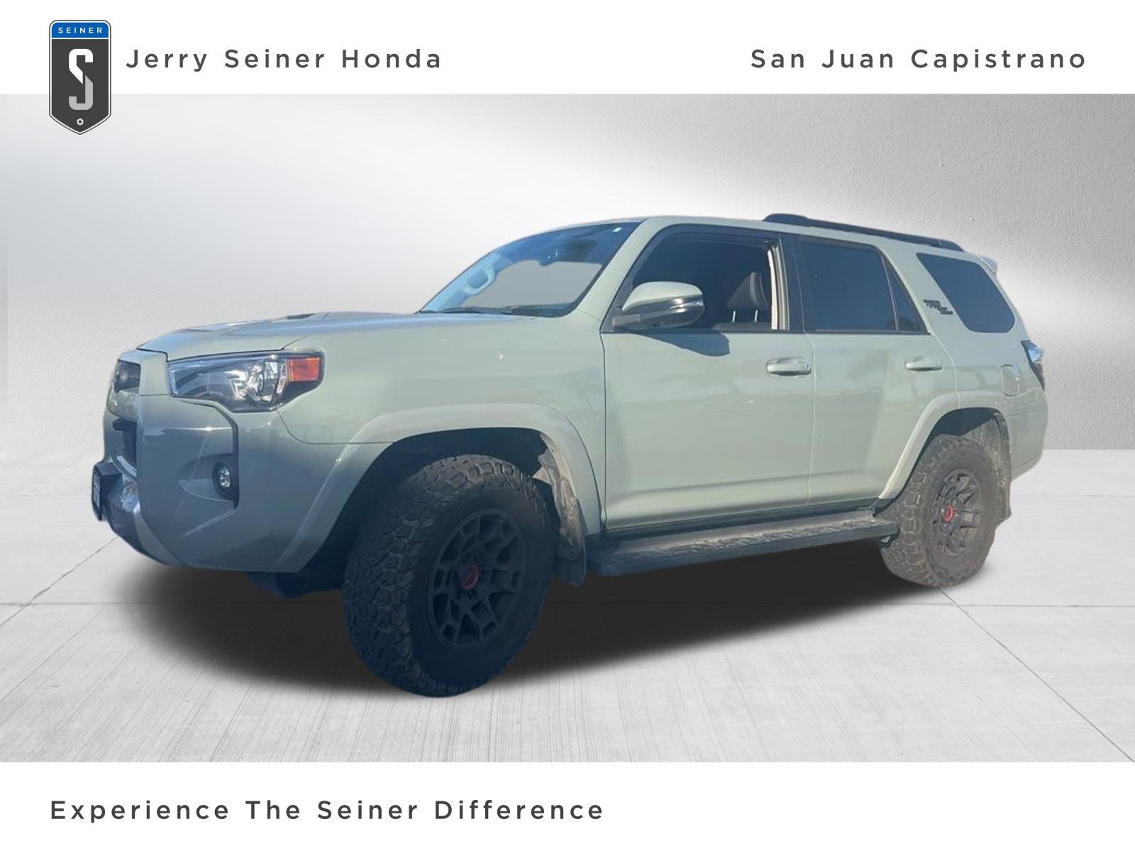 2023 Toyota 4Runner TRD Off-Road Premium 4WD V6's photo