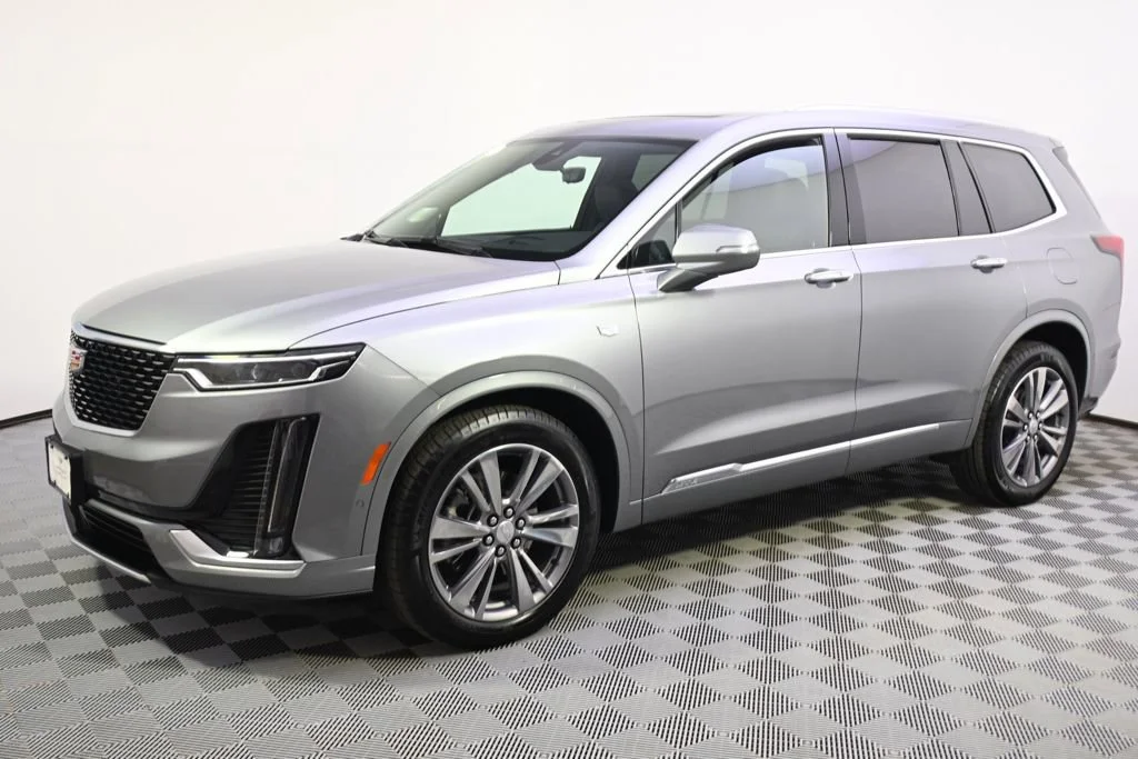 Certified 2025 Cadillac XT6 Premium Luxury with VIN 1GYKPDRS8SZ129483 for sale in Minneapolis, Minnesota