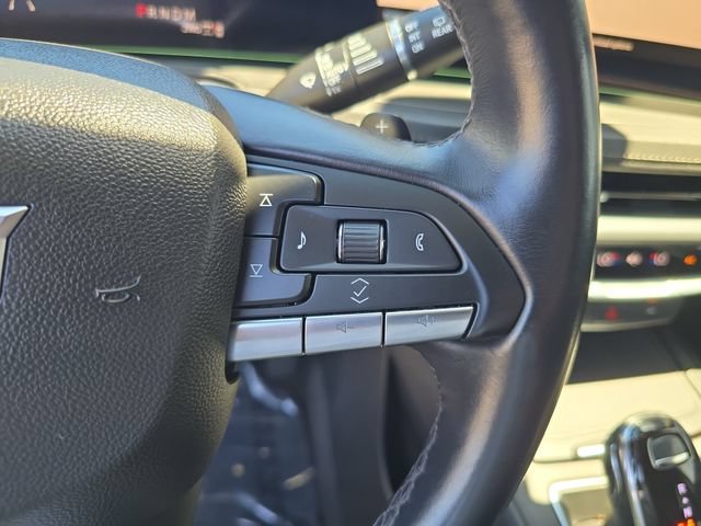 Used 2024 Argent Silver Metallic Cadillac Premium Luxury image 25