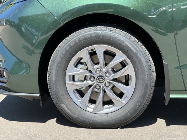 New 2026 Cypress Toyota  XLE image 9
