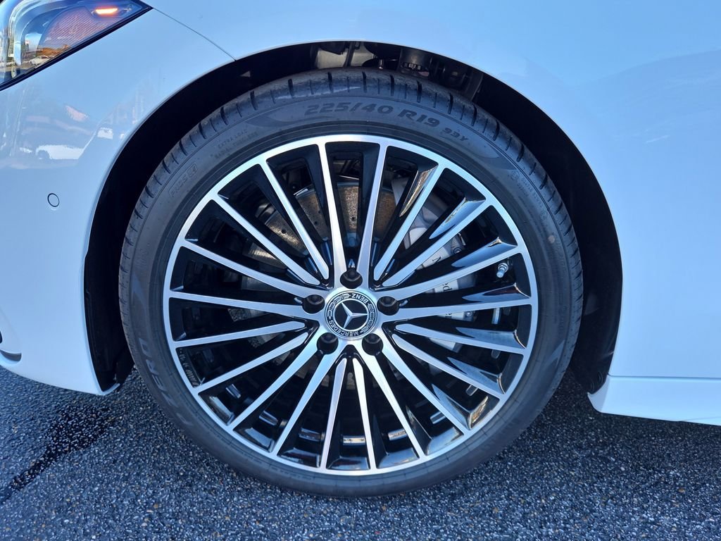 New 2026 White Mercedes-Benz C 300 image 9