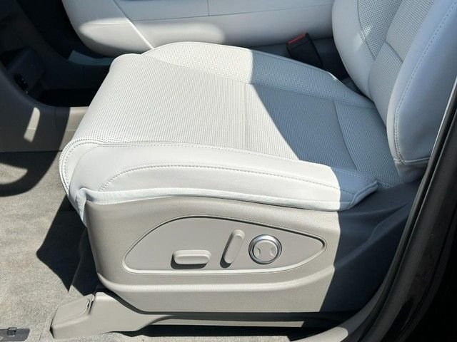 2026 Hyundai Palisade SEL - Photo 11