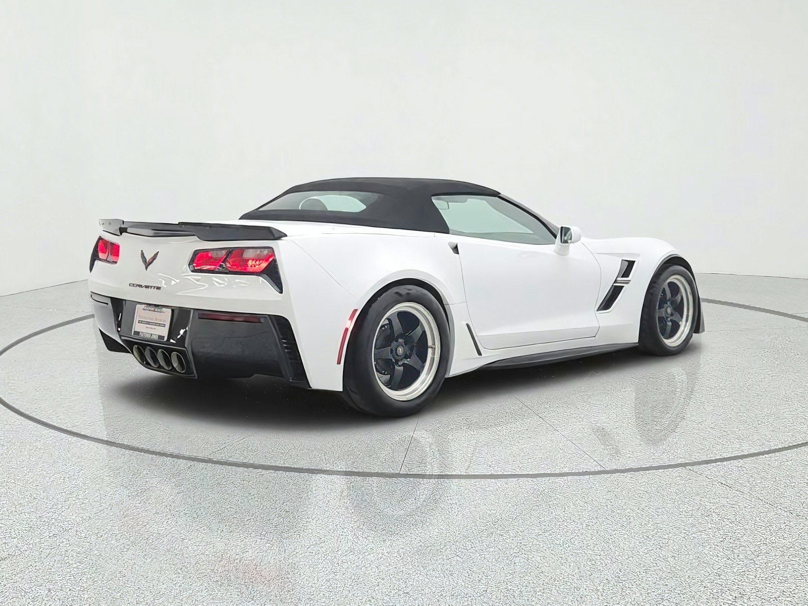 Used 2017 Arctic White Chevrolet 2dr Grand Sport Conv w/3LT image 5