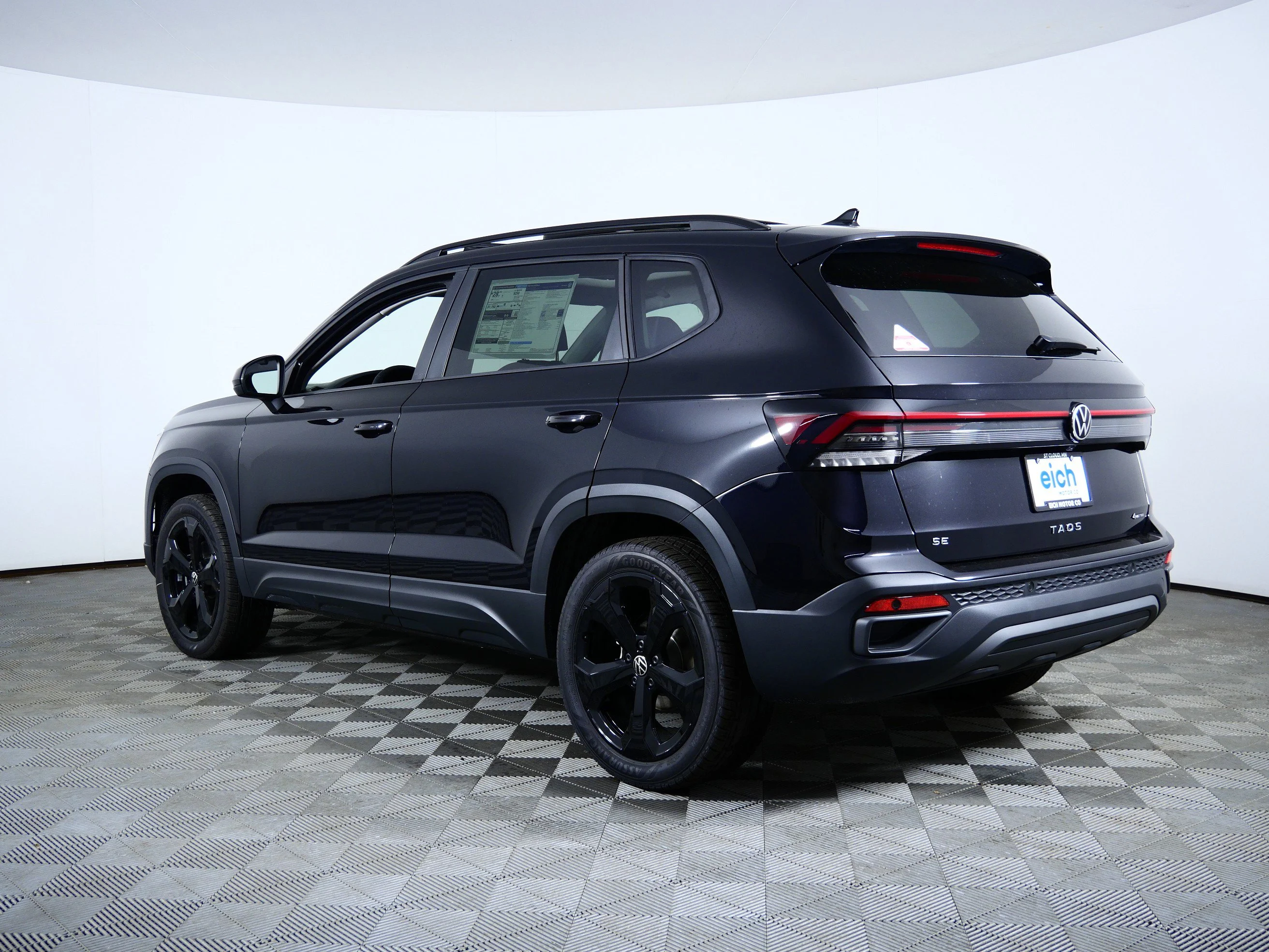 New 2026 Deep Black Pearl Volkswagen SE Black image 5