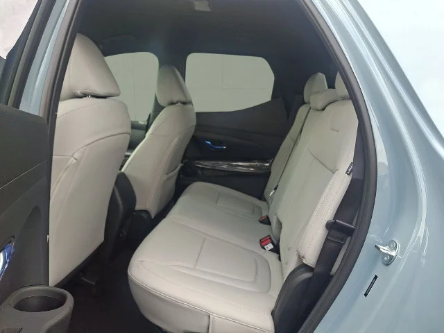 New 2027 Blue Hyundai SE image 7