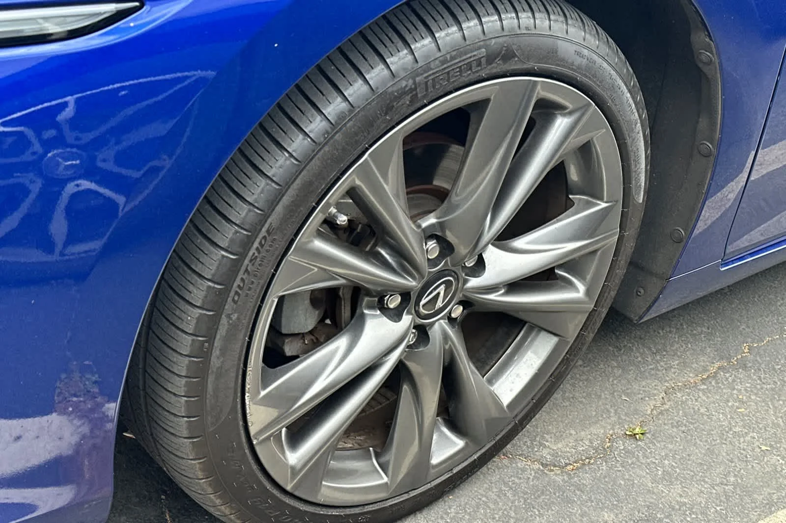 Used 2019 Ultrasonic Blue Mica 2.0 Lexus F SPORT image 22