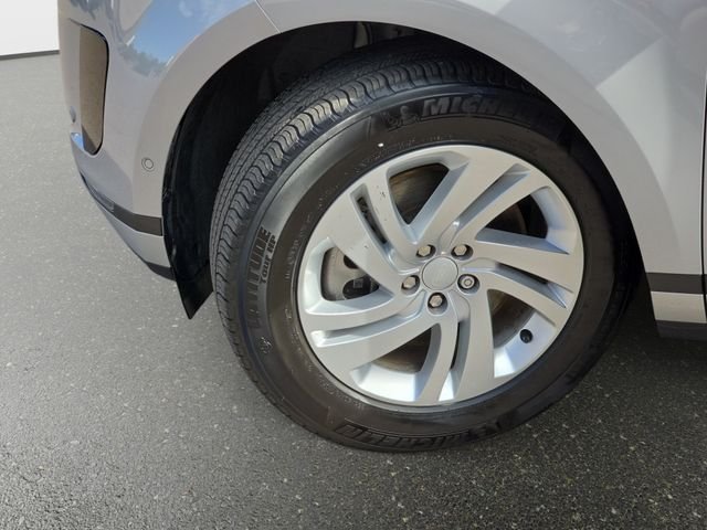 Certified Used 2025 Silver Land Rover S image 34