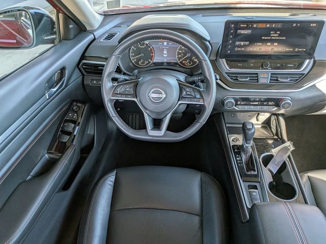Used 2023 Red Nissan 2.0 SR image 12