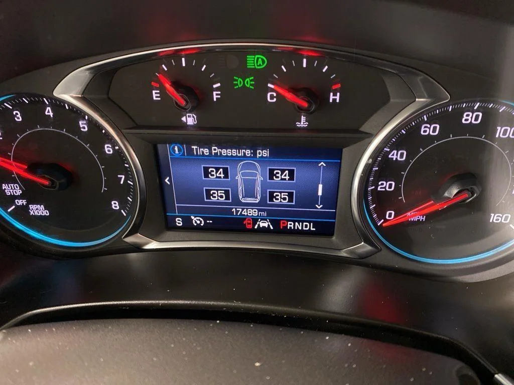Used 2024 Sterling Gray Metallic Chevrolet LT image 18