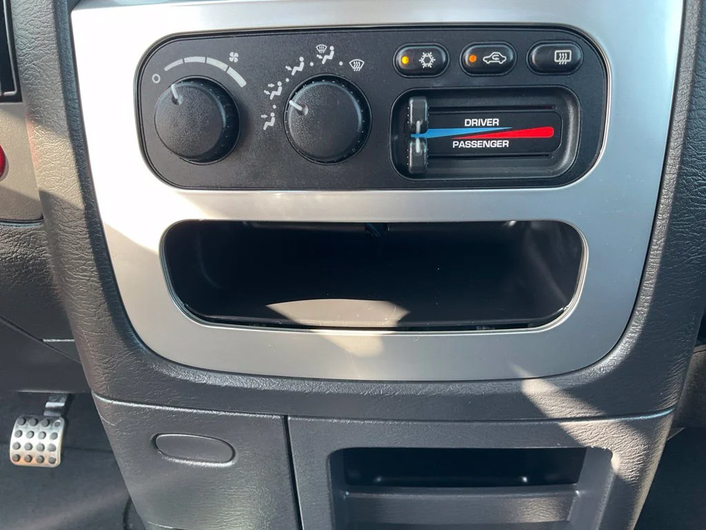 Used 2005 Red Dodge SRT10 image 20