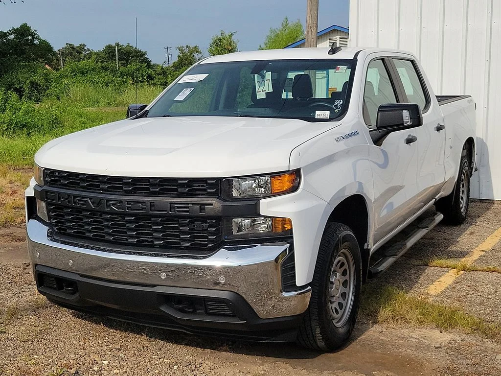Used 2020 Summit White Chevrolet WT image 2
