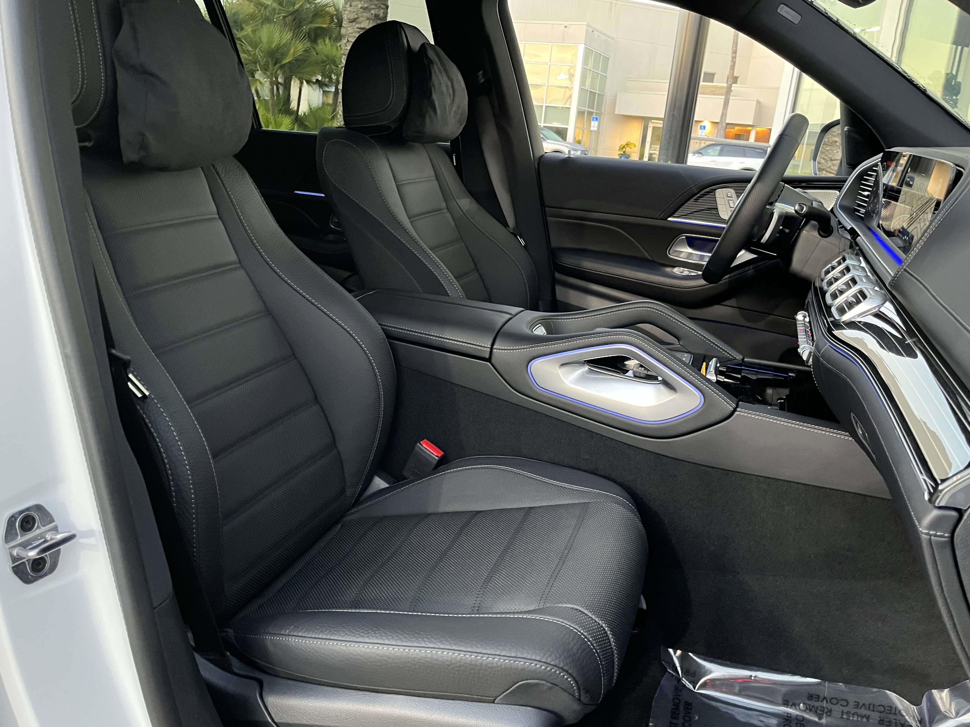New 2026 MANUFAKTUR Moonlight White Magno Mercedes-Benz GLS 580 image 59