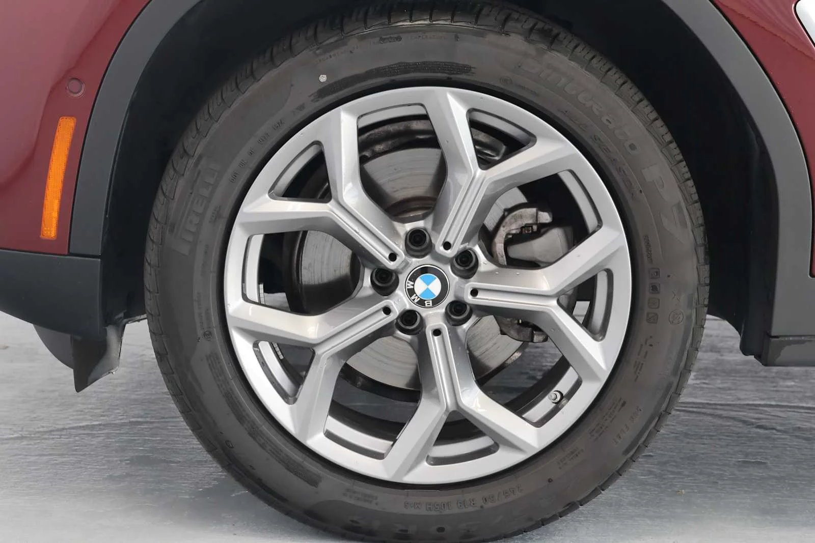 Certified Used 2025 Aventurin Red Metallic BMW xDrive30i image 11