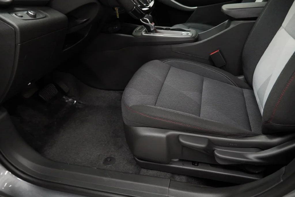 New 2026 Sterling Gray Metallic Chevrolet 1RS image 22