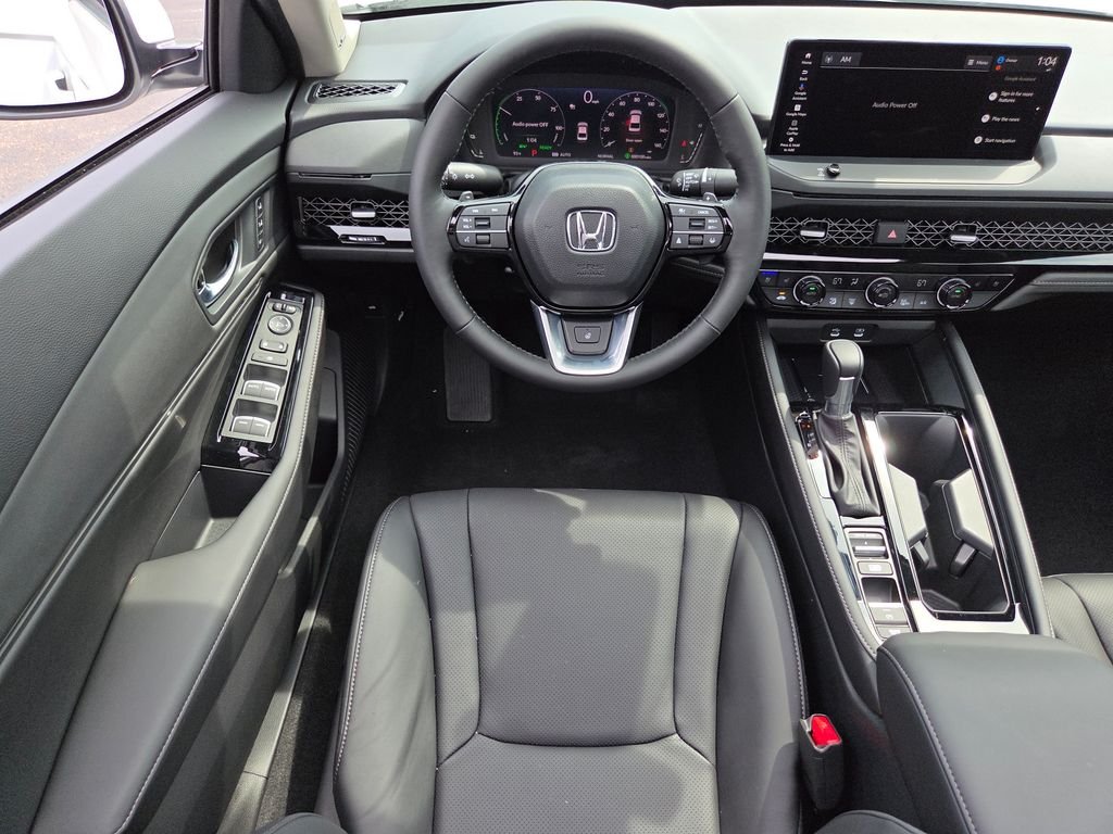 New 2026 Platinum White Pearl Honda Touring image 33