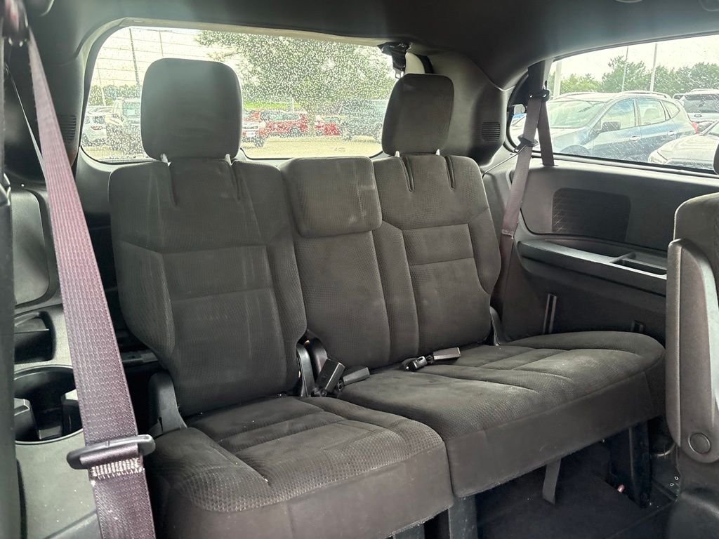 Used 2017 Octane Red Pearlcoat Dodge SE Plus image 28