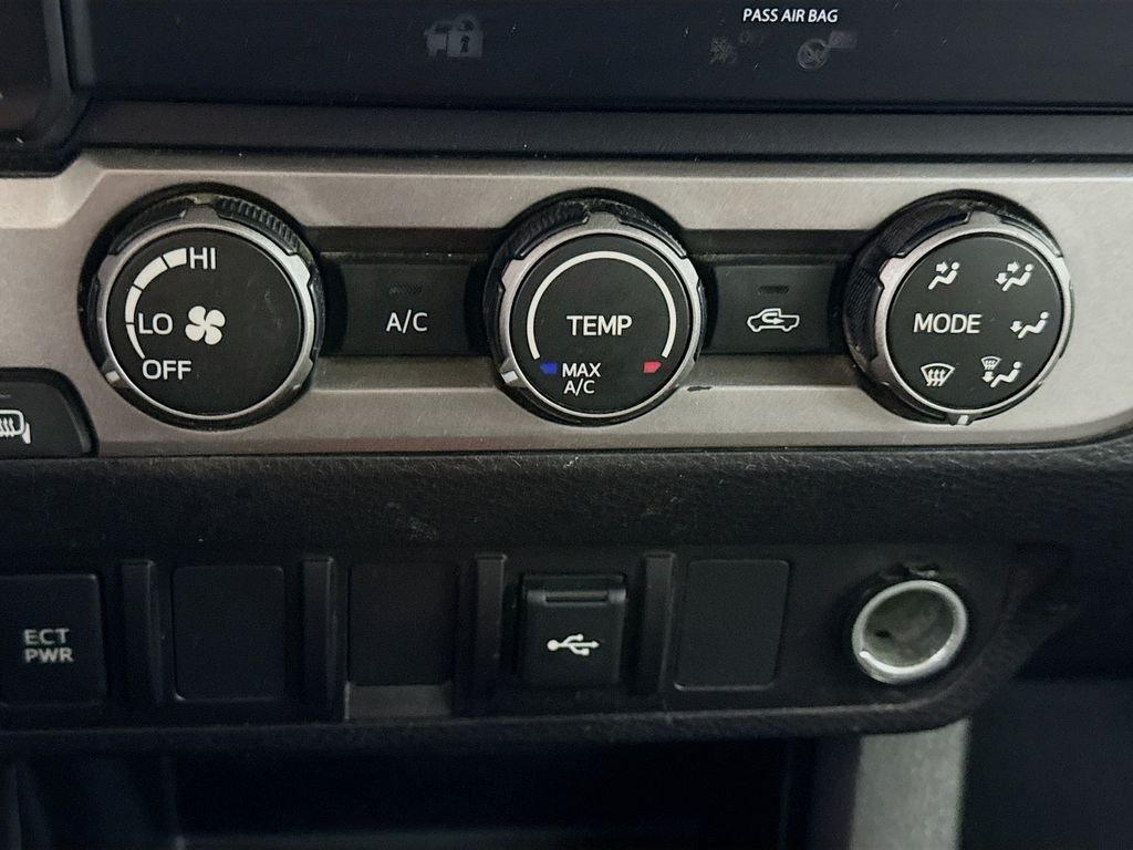 Used 2023 Ice Cap Toyota SR image 17