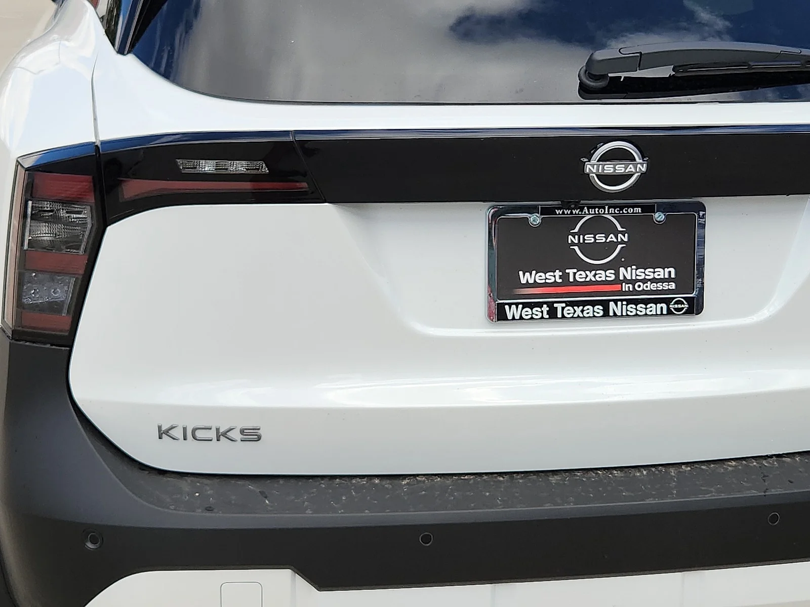 New 2026 QAC Aspen Whit Nissan SR All-Wheel Drive image 8