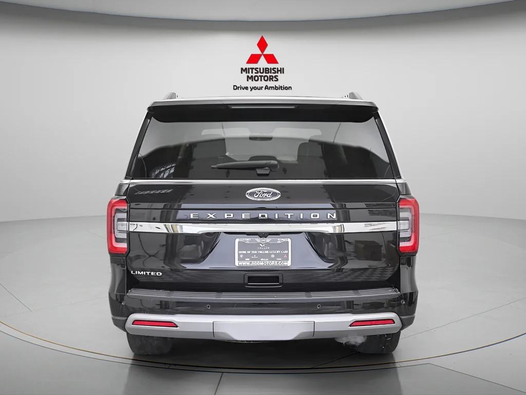 Used 2023 Black Metallic Ford Limited image 6