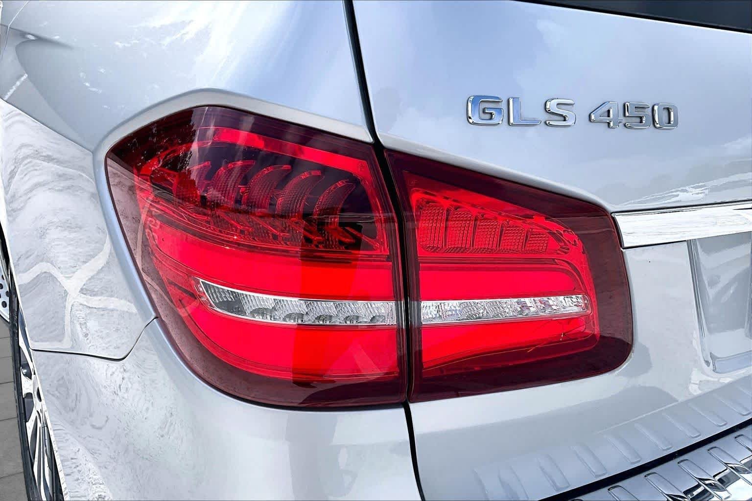 Used 2019 Iridium Silver Metallic Mercedes-Benz GLS 450 image 29