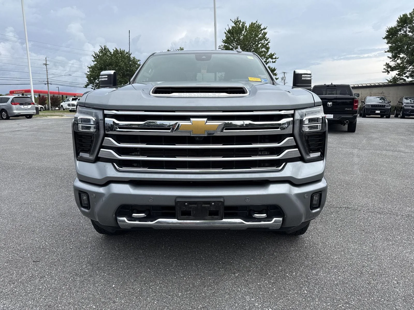 Used 2024 Sterling Gray Metallic Chevrolet High Country image 2