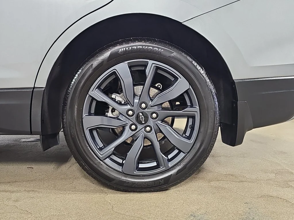 Certified Used 2024 Gray Chevrolet RS image 39