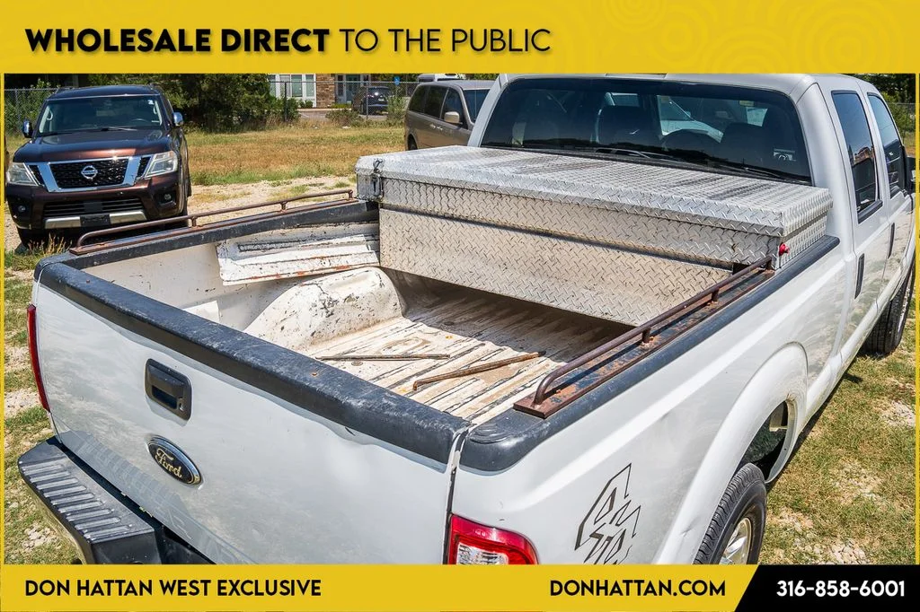 Used 2016 White Ford XLT image 26