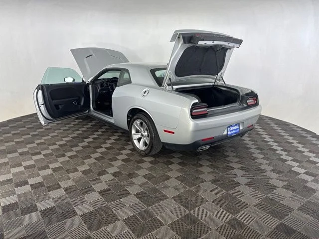 Used 2022 Silver Dodge SXT image 20