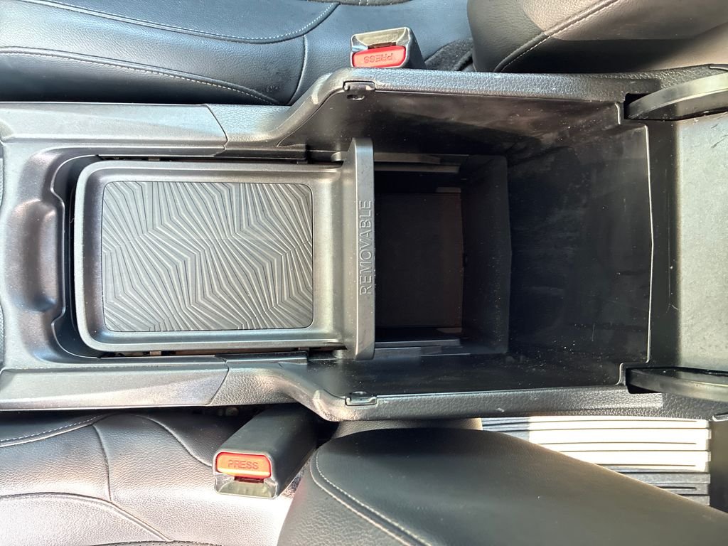 Used 2019  Honda EX-L image 11