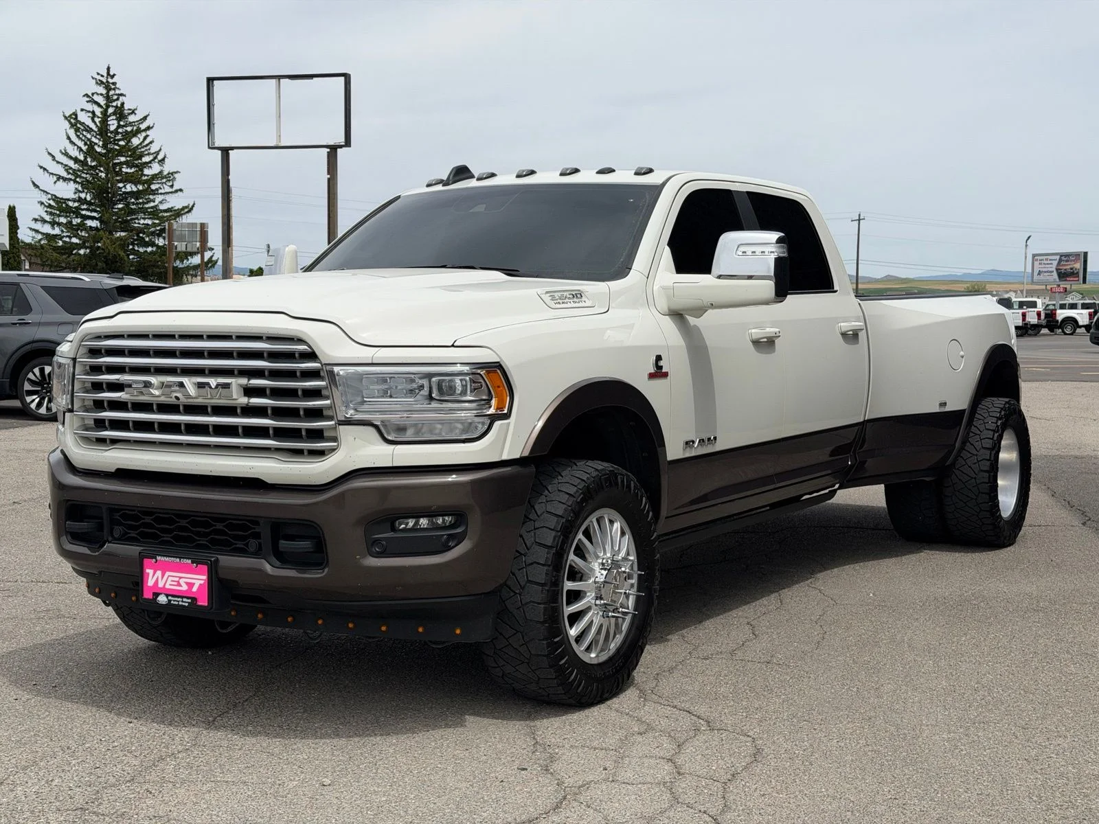 Used 2024 White Ram Limited Longhorn image 11