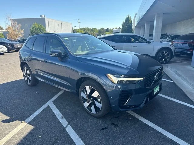 Used 2025 Blue Volvo T8 Plus image 2