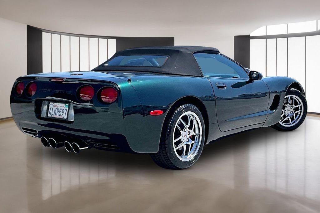 Used 2000 Dark Bowling Green Metallic Chevrolet Base image 6