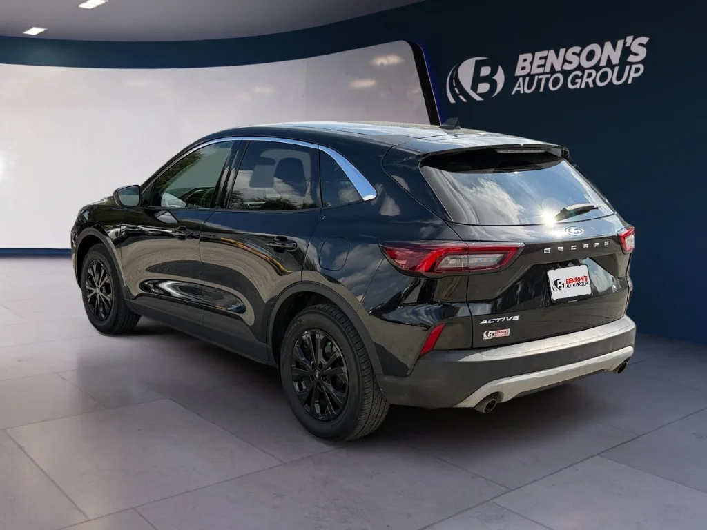 Used 2024 Black Ford Active image 3
