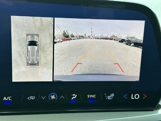Used 2024 Gray Chevrolet LT image 26