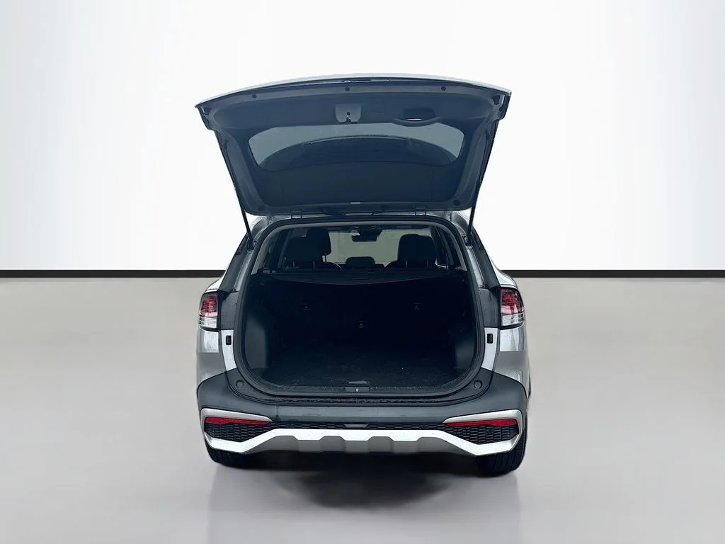 Used 2023 Steel Gray Kia LX image 9