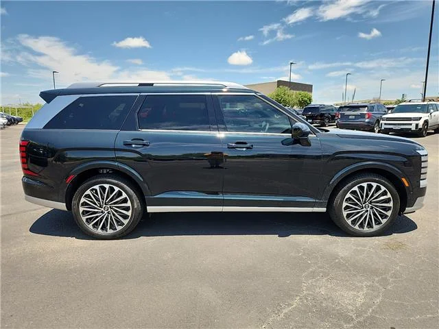 New 2026 Robust Emerald Pearl Hyundai Calligraphy image 5
