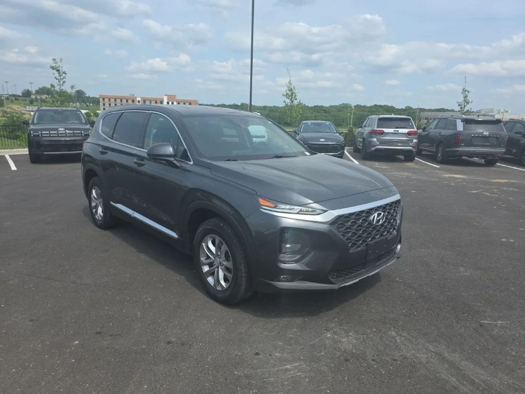 Used 2020 Hyundai Santa Fe SEL with VIN 5NMS3CADXLH277312 for sale in Kansas City