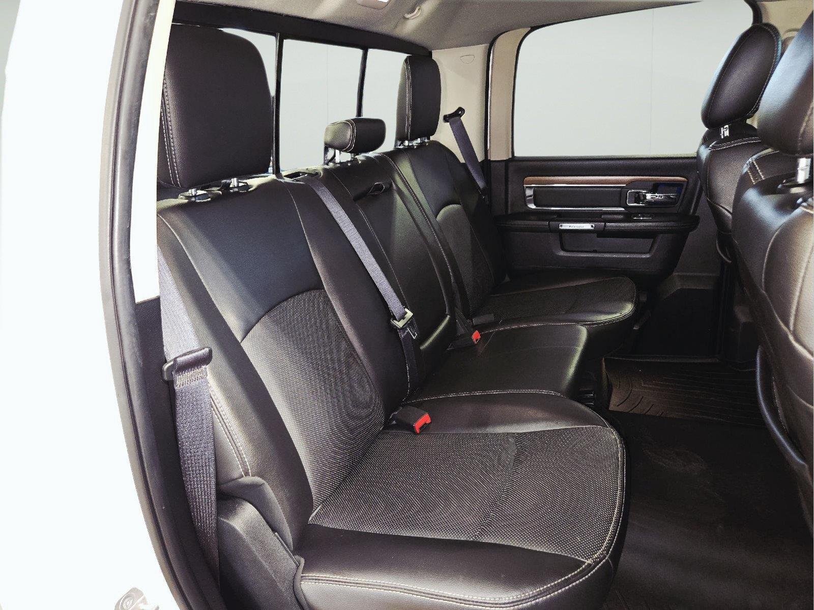 Used 2016 Bright White Clearcoat Ram Laramie image 47