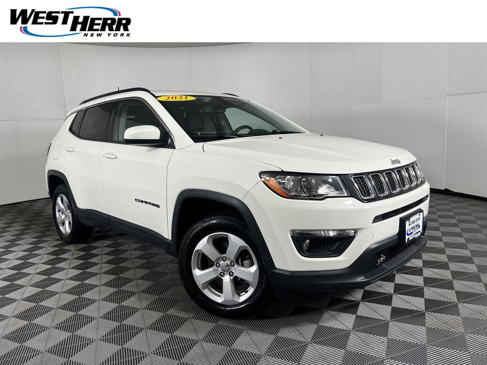 Used 2021 White Clearcoat Jeep Latitude image 1