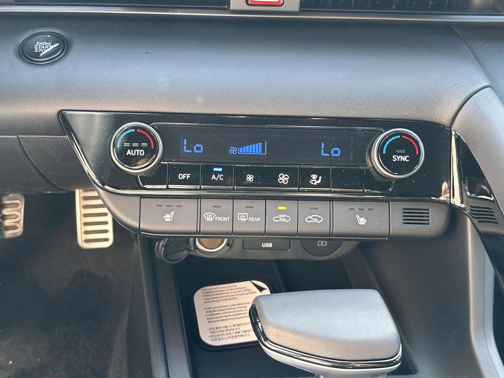 New 2026 Serenity White Hyundai SEL Sport Premium image 18