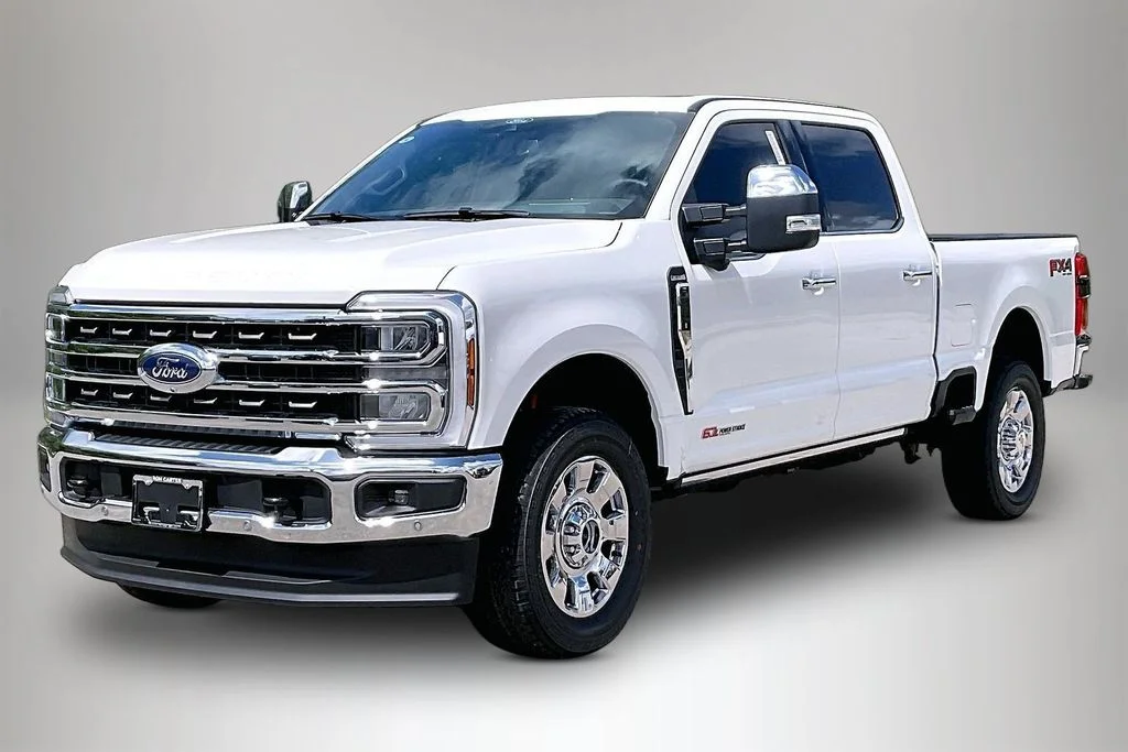 New 2026 Ford Super Duty F-250 King Ranch 4D Crew Cab