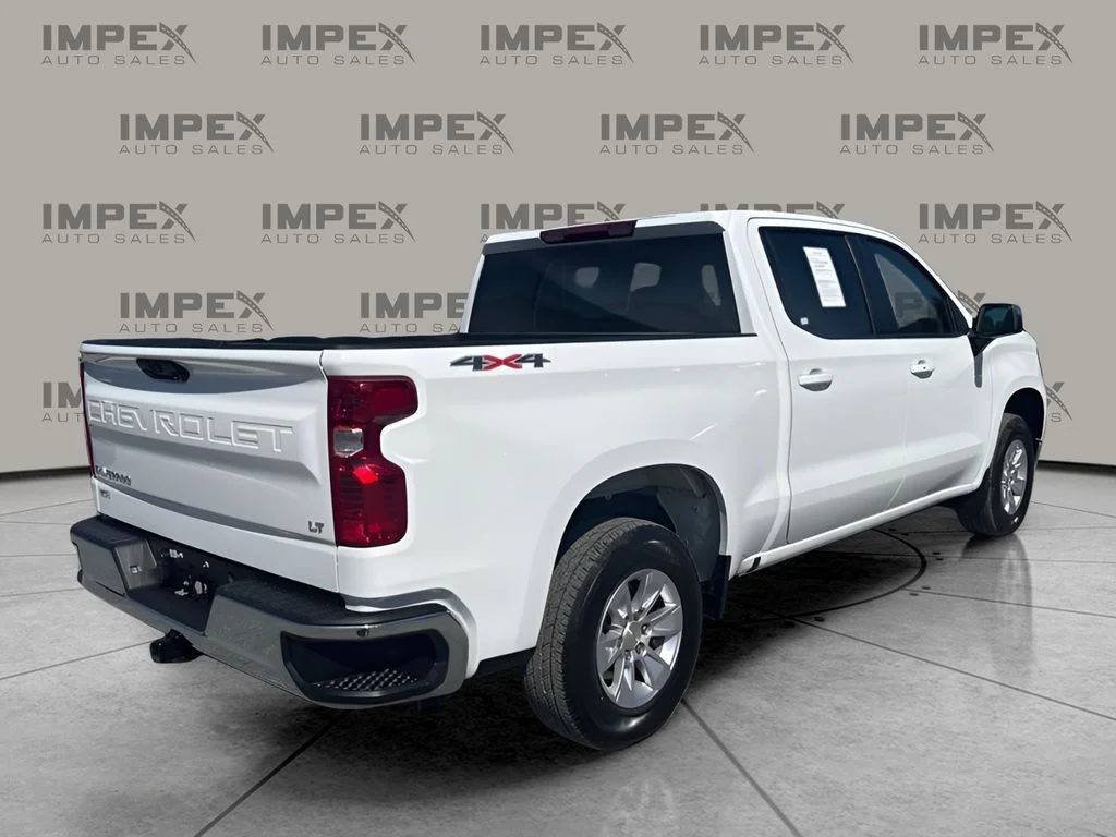 Used 2026 White Chevrolet LT image 5