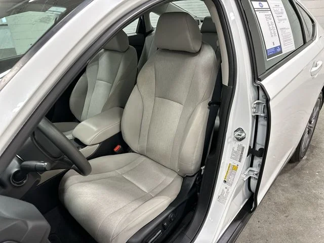 2024 Honda Accord EX - Photo 15