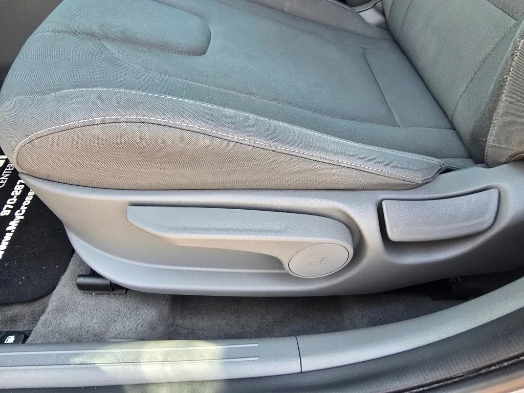 Used 2023 Fluid Metal Hyundai SEL image 15