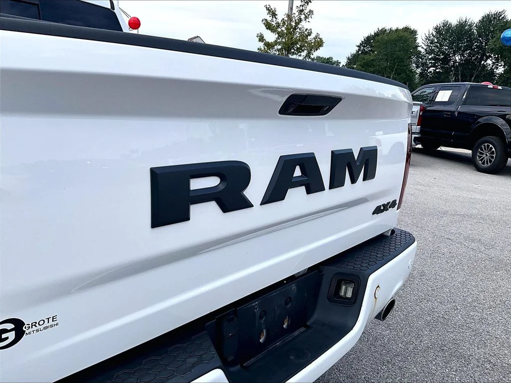 Used 2018 White Ram Night image 9