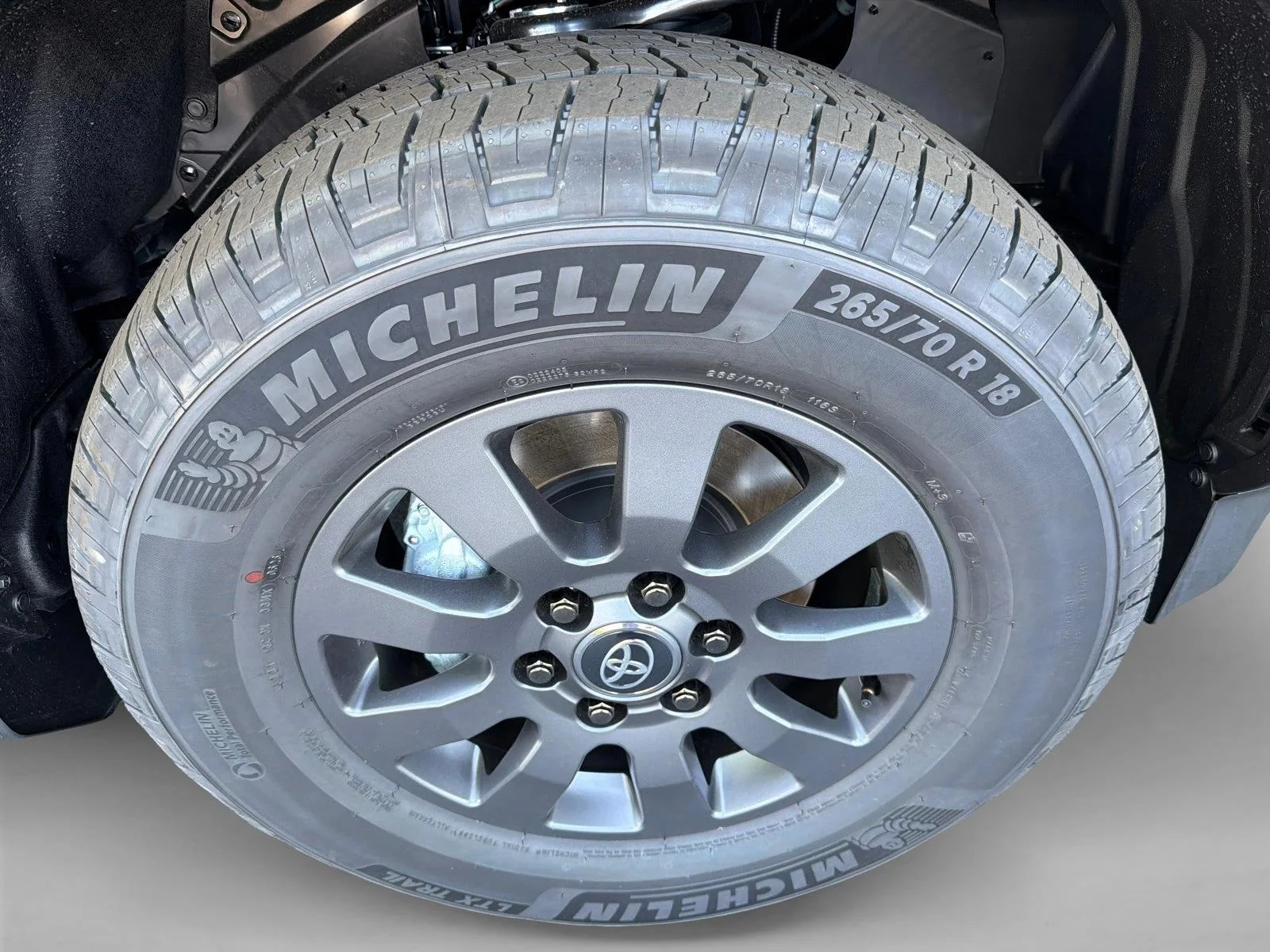 New 2027 Wind Chill Pearl Toyota Land Cruiser image 12